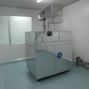 Dry granulator